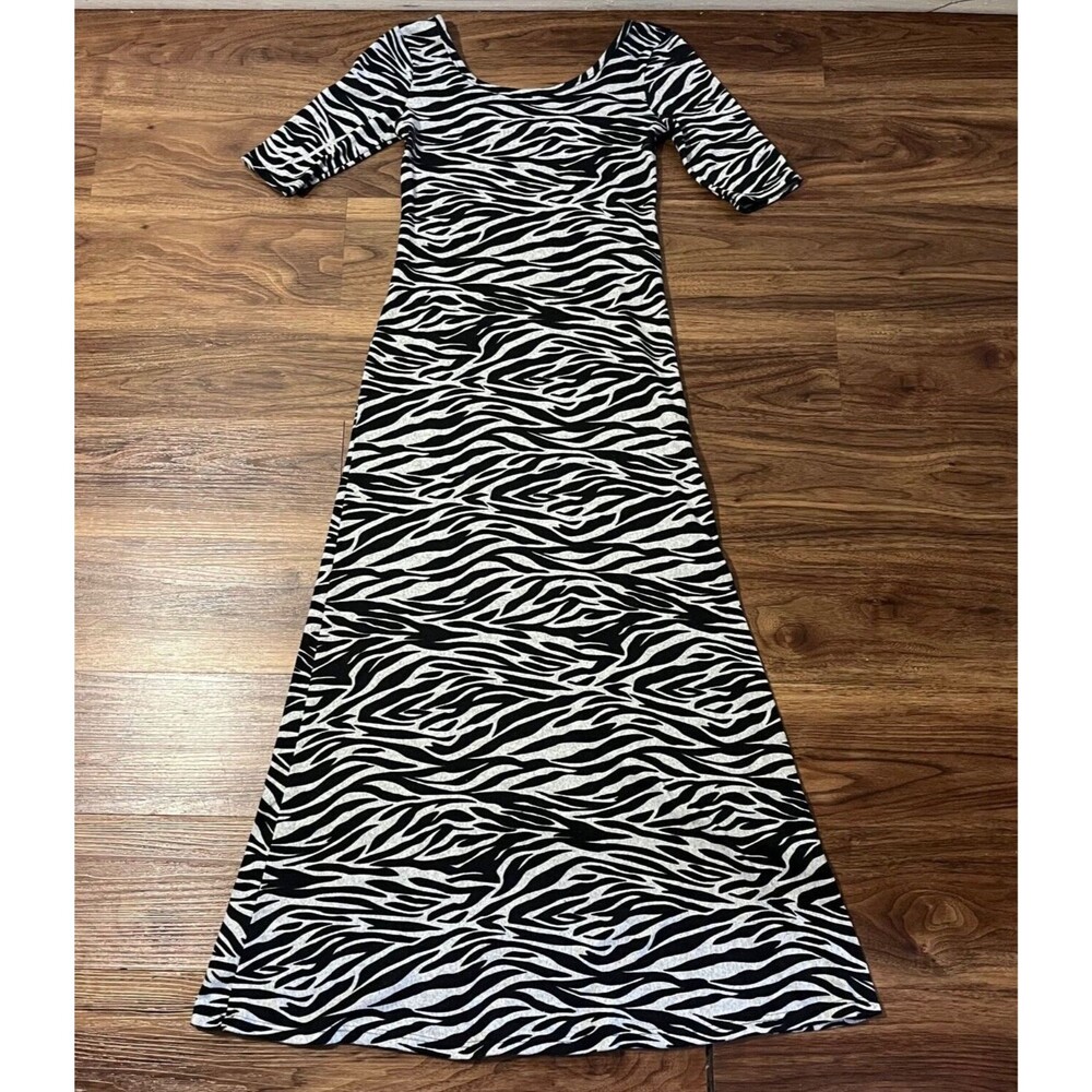 DG Zebra Print Dress Black White Junior Women Size Medium Flowy Loose Fit Cotton